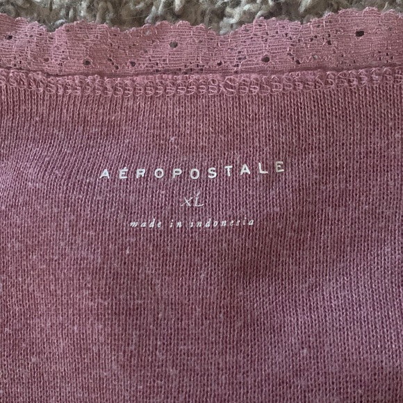 This Amazing quality shirt is from Aeropostale. XL and non see through - Picture 3 of 3